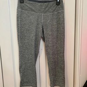 New balance grey cropped leggings